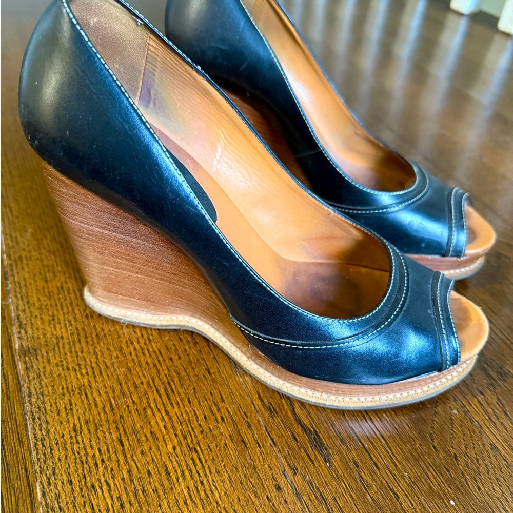 Kors by Michael Kors black leather wedge wood heels size 9